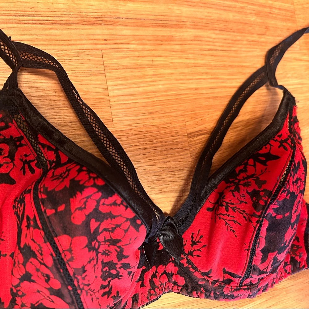 Fun printed bra - Picture 3 of 4